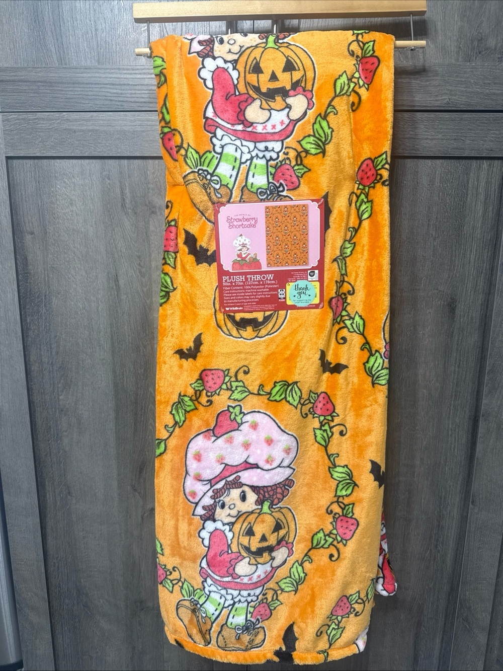New Strawberry Shortcake Jack O Lantern Orange Halloween 50" x 70" Throw Blanket